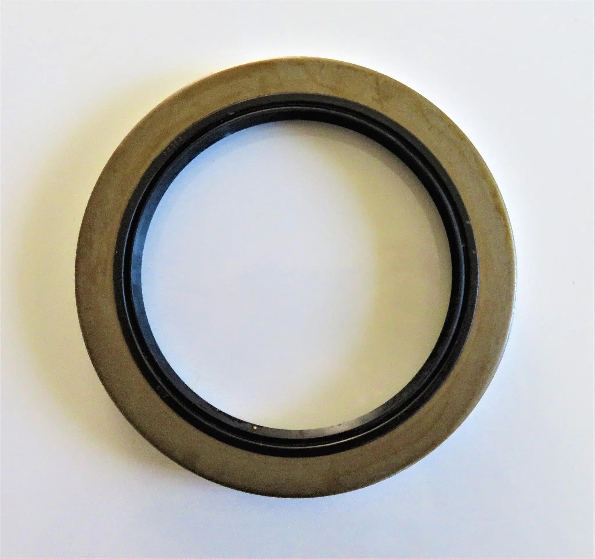 Front Wheel Hub Seal for Toyota Forklift (2-3T)