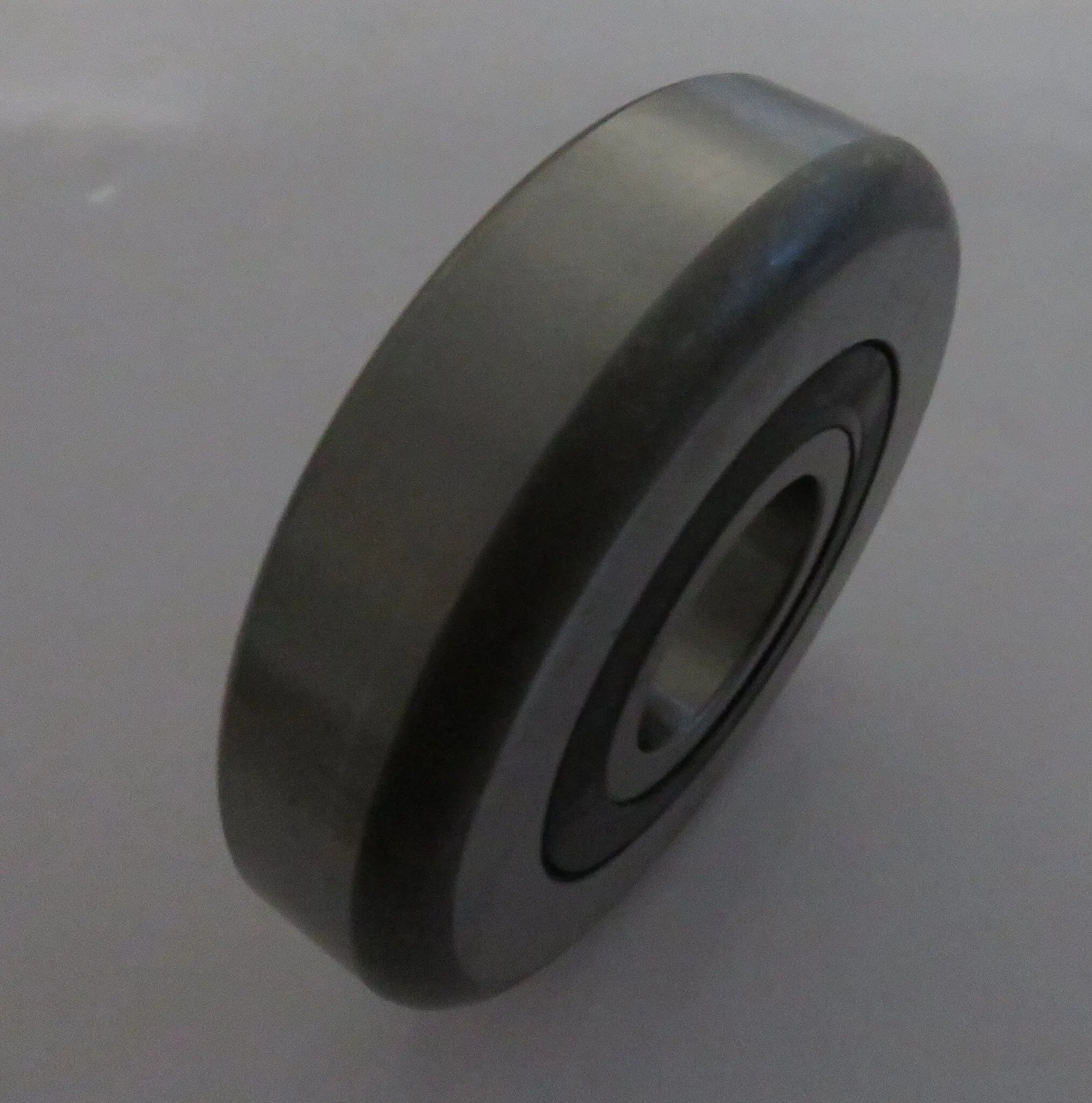 Mast Lift Roller for 1.8T Toyota Forklift (106.5mm)